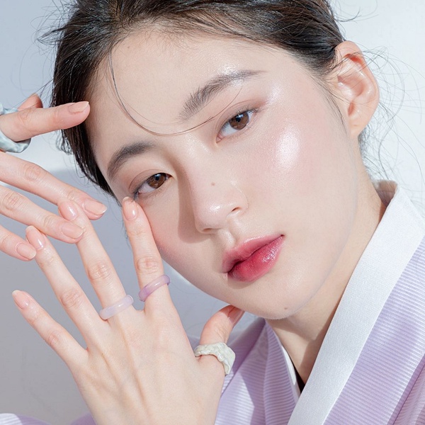 2021韓國必追大勢新人！人間ETUDE金鍍我、Romand模特兒成智英太美，必追臉讚還有這位