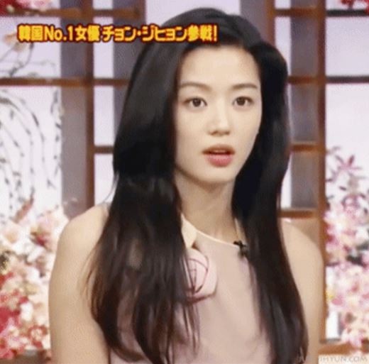 《屍戰朝鮮：雅信傳》全智賢當過女團練習生？韓劇女神女團期舊照，徐玄振好青澀，這位號稱「歷代最美門面」