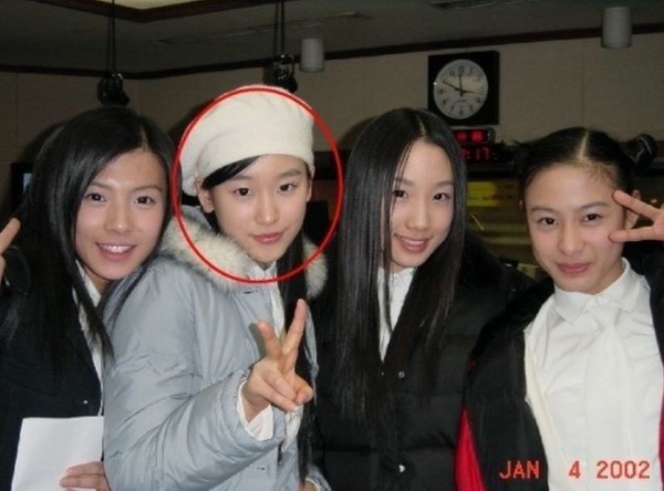 《屍戰朝鮮：雅信傳》全智賢當過女團練習生？韓劇女神女團期舊照，徐玄振好青澀，這位號稱「歷代最美門面」