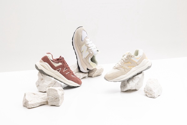 2021下半季「夢幻奶茶色球鞋」推薦！ NB、adidas溫柔百搭，Converse一秒增高顯腿長