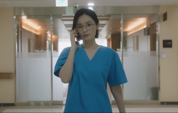 《機智醫生2》最新劇情解析！羅莎真的會鋼琴？「他喜歡你就會來看你」高甜呼應第1季！
