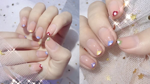 2021夏日「手繪小花美甲」推薦 1.簡約小花範本