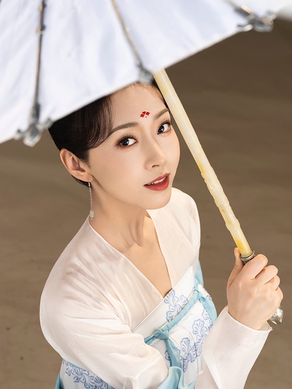 熱播古裝劇「高顏值古裝美人」2：宣璐 飾演《與君歌》仇煙織