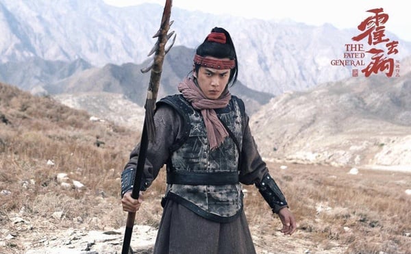 被劣跡明星拖累的陸劇6：《霍去病》導演張建和男主角張若昀父子關係惡化