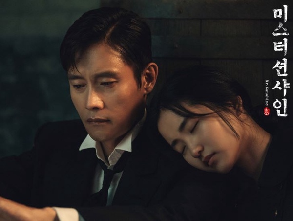 tvN周末檔韓劇平均收視Top10！《惡魔法官》差點進榜，《迫降》輸《哲仁》，這神劇奪冠