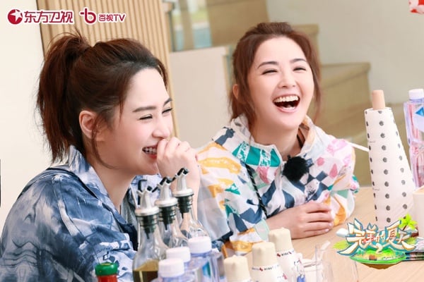 盤點五對娛樂圈好閨蜜！陳妍希&楊丞琳好感情人人稱羨，應采兒&鄭希怡更是生死之交！