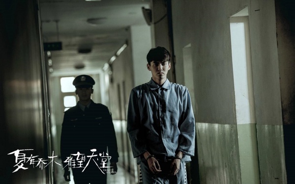 這些SM捧出來的明星人設都塌慘！Lucas劈腿&無套上床，退團的更狂！吳亦凡坐牢近況慘爆