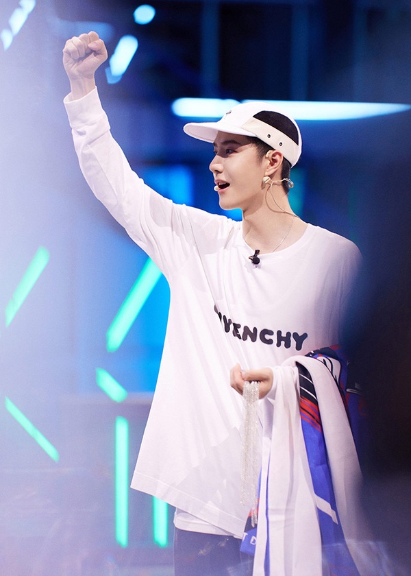 2021上半年「陸劇明星微博熱搜數」TOP 3：王一博 上榜147次