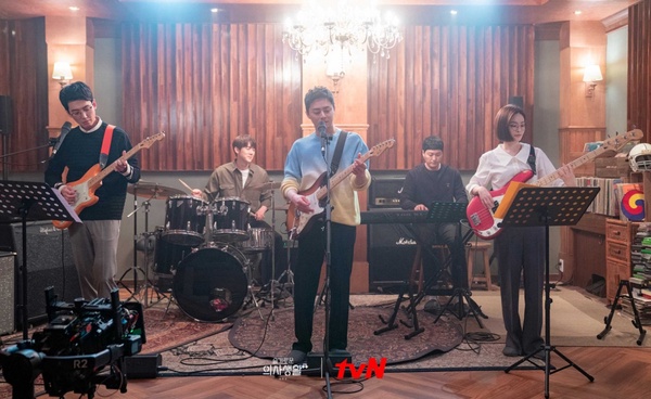 《Penthouse上流戰爭3》金素妍劇本讀100次!6位超敬業韓星,孫藝珍太拼過勞,李準基敬業到不要命