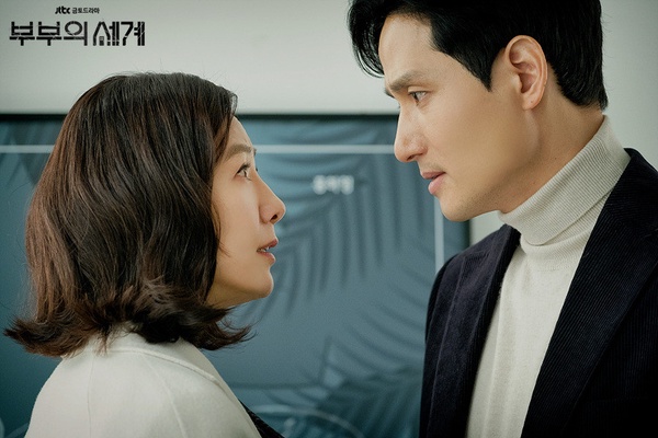 JTBC韓劇歷代首播收視TOP10！《人間失格》擠進前十，《怪物》、《夫婦的世界》都上榜