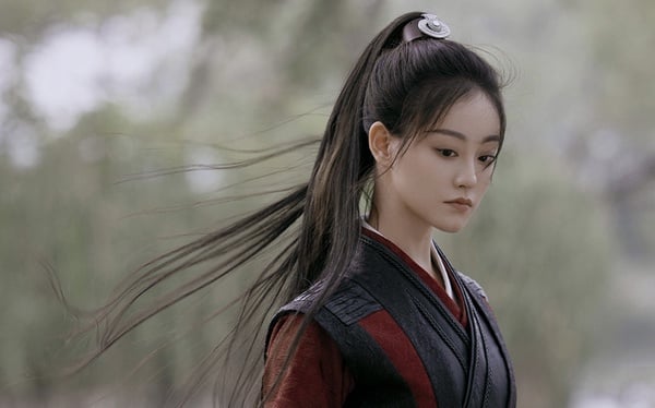 網評2021古裝劇「最美紅衣美人」TOP 6：祝緒丹 飾演《遇龍》流螢