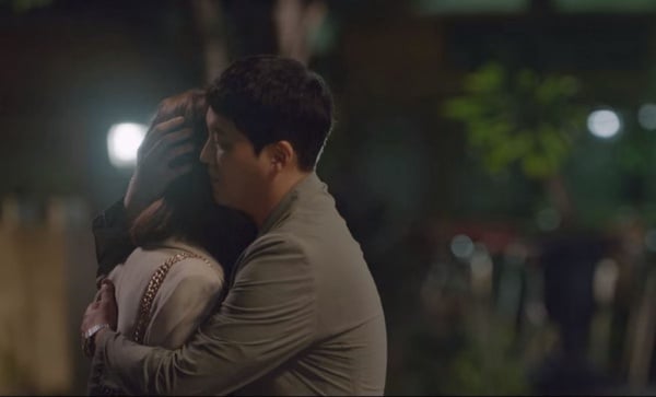 Netflix《機智醫生生活2》碩亨早就喜歡敏荷！大小熊愛情細節解析，敏荷治癒了他，這2幕是關鍵轉變