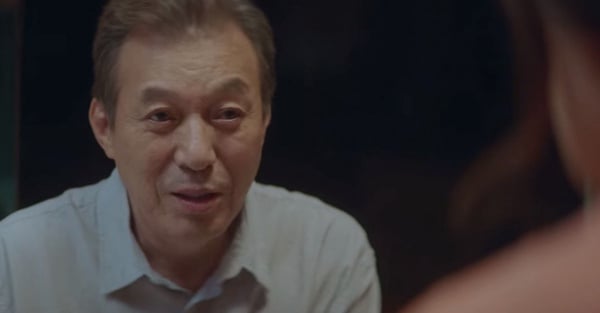 Netflix《機智醫生生活2》6個前後呼應！老年CP對應翊頌，「皮隆」原來是翊晙的唬爛，連構圖都完美對應