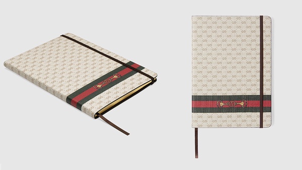 GUCCI「Lifestyle系列」文具開賣！GUCCI便條紙、筆記本精緻實用，唐老鴨&黛西款必收