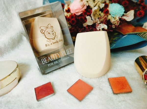 寶雅必買彩妝、保養好物推薦！Dcard網友大推雙眼皮貼、J-Lin限定「小泡芙粉撲」必收！