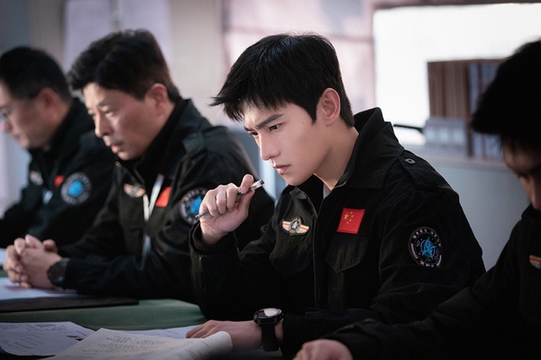 網議2021「更勝原著小說」的陸劇男主TOP 1：楊洋 飾演《你是我的榮耀》于途