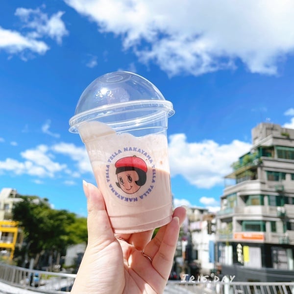 中山站打卡咖啡廳+1！Tella Tella Cafe插旗赤峰街，紅帽女孩招牌必拍&來杯漂浮冰咖啡