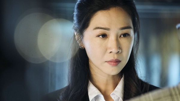 謝盈萱比《俗女》更真實的人生金句：「女性期待自己的能力，有時候並不藏在鞋跟裡。」