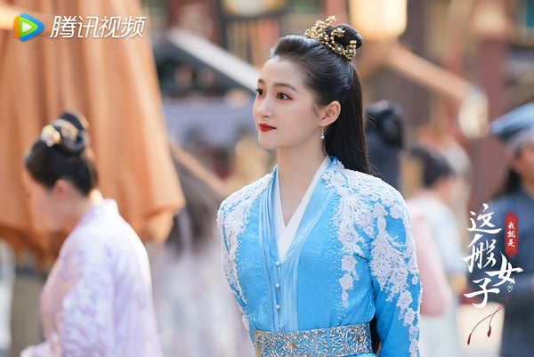 網議2021陸劇「最差小說改編角色」TOP 9:關曉彤 飾演《我就是這般女子》班嫿