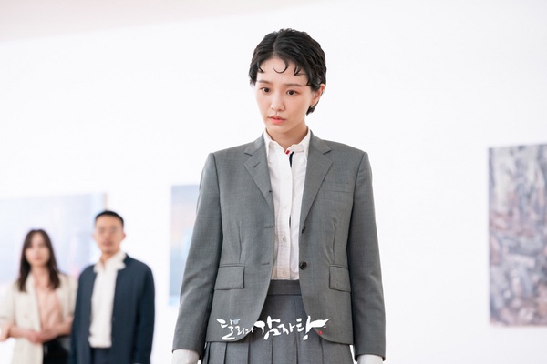 《魷魚遊戲》奪Netflix全球第2！近期5部熱播韓劇，《柔美的細胞小將》好評，這部爽度不輸《文森佐》