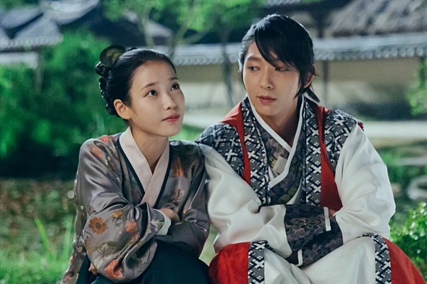 韓網熱議韓星20／30歲代表作！宋仲基、玄彬、李準基爆款代表作，他每一部都讓人難忘