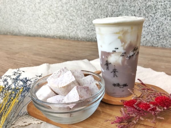 芋泥鮮奶來啦！喫茶小舖濃厚「芋泥奶奶」強勢回歸，可免費加黑糖珍珠升級「芋泥波波」