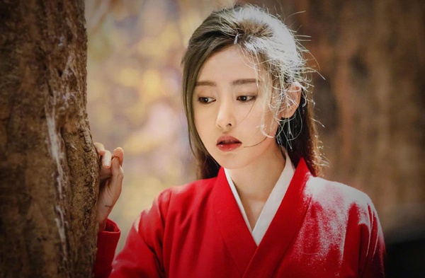 網評「最適合古裝紅衣」的女星TOP 6:張天愛