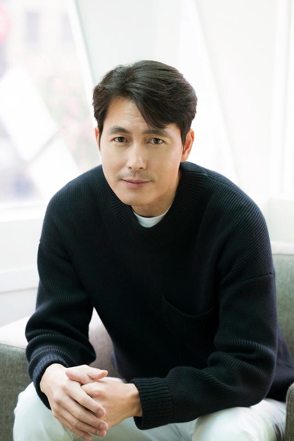 韓劇元祖美男的年輕帥照！《魷魚遊戲》李政宰、鄭雨盛是神級顏值，元斌帥到難忘，20多歲的玄彬好青澀