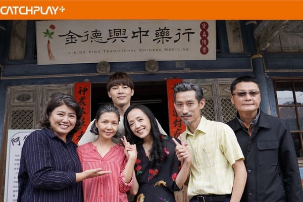 《俗女2》結局嘉玲生孩超催淚！嘉明線評價兩極、嘉玲大肚子這樣裝，這段透露沒第3季？