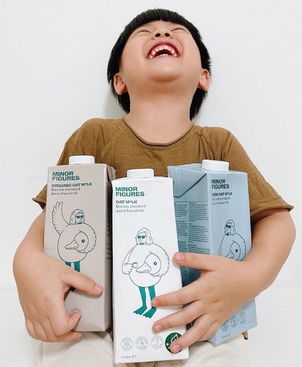 5大品牌燕麥奶大比拼！Oatly燕麥奶配咖啡最夯、這款打奶泡最好喝！