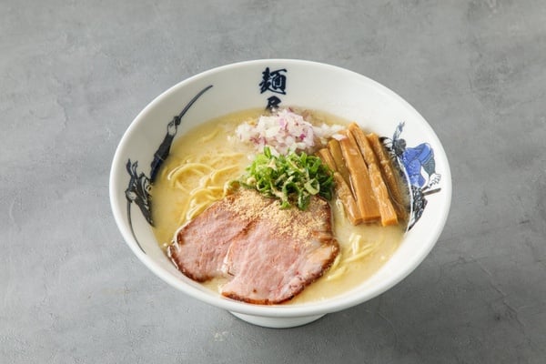 2022「台北拉麵」10間評比推薦！高湯熬煮8小時、濃郁花椒湯頭，拉麵控必訪