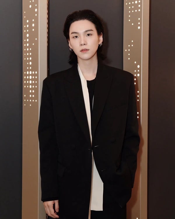 9位「身高不到175」的韓國男星，GD、EXO伯賢魅力取勝，BTS兩位男神個子小更引人注目！
