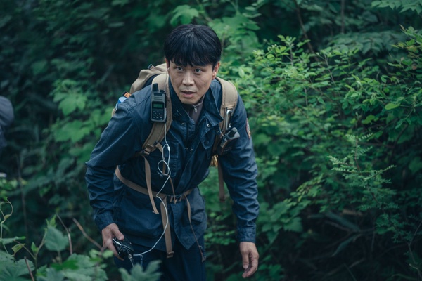 全智賢、朱智勛《智異山》首播6大看點!強大製作團隊,成東鎰、吳正世等大咖陣容必追