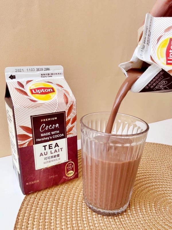 立頓聯手Hershey's推可可茶歐蕾，全家、7-11開賣