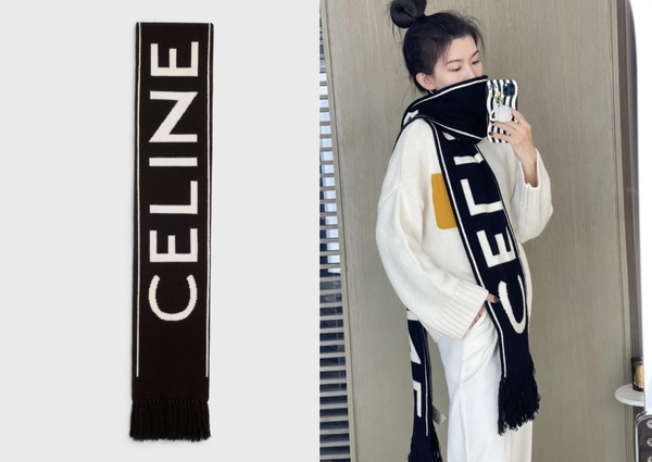 2021秋冬「精品LOGO圍巾」推薦：HERMÈS 雙面長披肩，約NT.43000