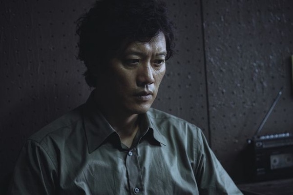 Netflix劇&韓劇形象差異！《以吾之名》他本沒這麼霸氣？丁海寅奶狗變硬漢，孔劉差好多
