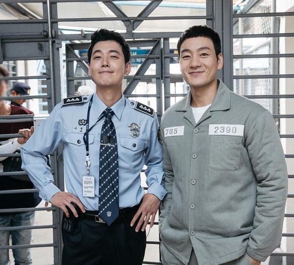 觀眾最愛tvN韓劇top10！《文森佐》《機醫2》沒前十，《迫降》第3，冠軍是經典中的經典