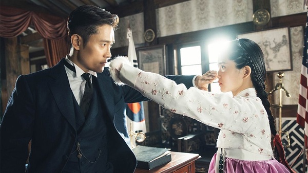 觀眾最愛tvN韓劇top10！《文森佐》《機醫2》沒前十，《迫降》第3，冠軍是經典中的經典