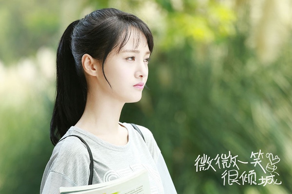陸劇讓人意難平的選角4：鄭爽 飾演《微微一笑很傾城》貝微微