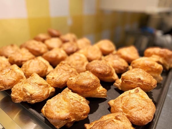 開吃香酥奶茶派！東京牛奶起司工房推「焦糖奶茶牛奶派」，爆餡焦糖+紅玉紅茶太邪惡！