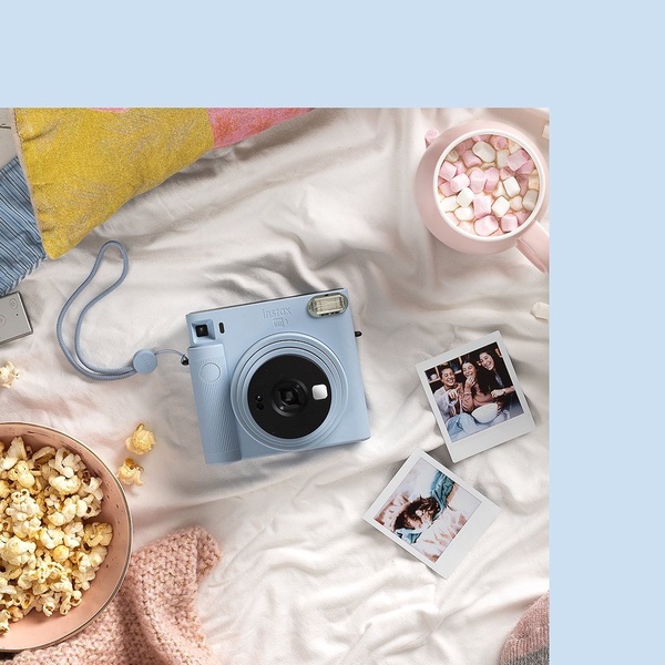 FUJIFILM「SQ1拍立得相機」夢幻推薦！復古方形底片+馬卡龍色系，奶茶色絕美必收