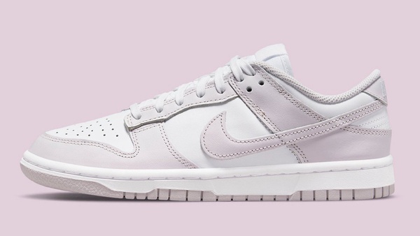 香芋紫球鞋推薦1:NIKE DUNK LOW LIGHT VIOLET