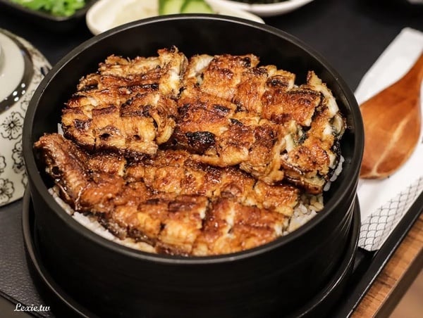 今天晚餐吃日式！推薦4家「捷運中山站」獨特日式料理，廣島燒、鰻魚飯、章魚燒通通有
