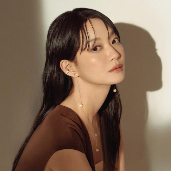 顏霸都認證的外貌!金泰希讚申敏兒比她美,李政宰認證李敏鎬帥,但最推的頂級帥哥是他