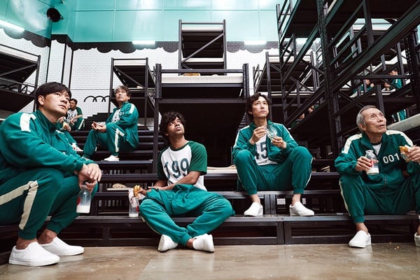 業界票選「2021最佳OTT節目」Top5！全智賢全智賢《雅信傳》輸《換乘戀愛》，《魷魚》霸榜第1