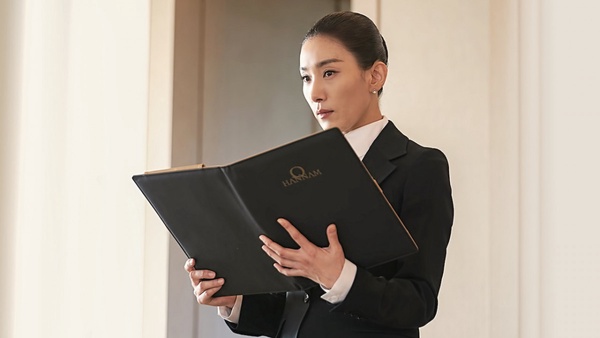 近年韓劇觀看數Top10排行!《海岸村》《文森佐》都沒前十,玄彬《迫降》竟不是第一!
