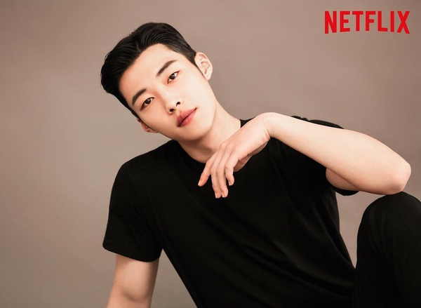 李相二將主演Netflix漫改劇《獵犬們》！合作禹棹煥、金賽綸，黑幫驚悚題材引發高期待