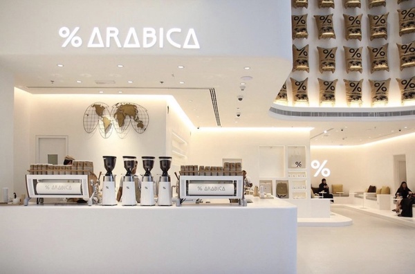 台灣也喝得到！日本必去咖啡廳「%Arabica」宣布登台，簡約設計+職人咖啡「這時」開喝