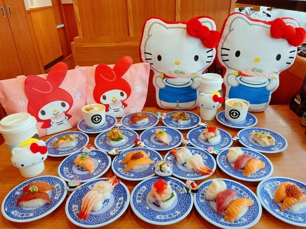 Kitty粉必收！藏壽司X三麗鷗第二彈「HELLO KITTY提袋」這10間店免費送！加碼9折吃壽司