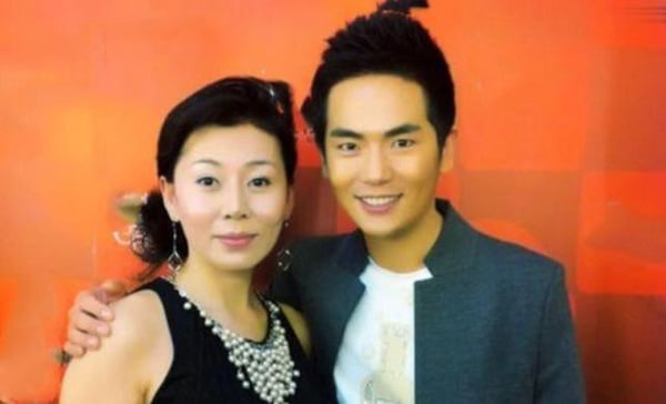 鮮為人知的明星情侶1：張曉龍＆張雅萌